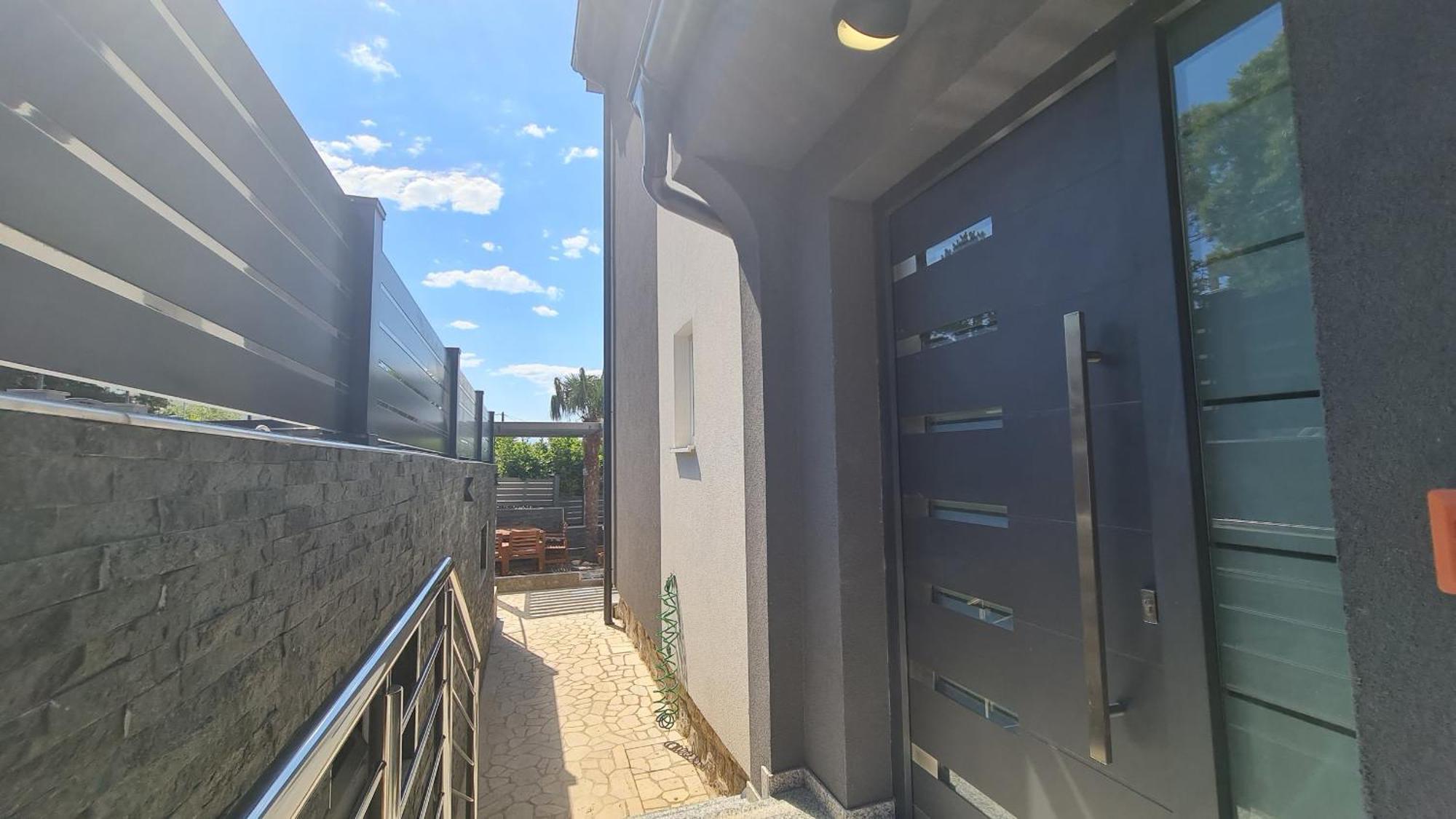 Apartments Blazevic, Heated Pool&Jacuzzi Dramalj Dış mekan fotoğraf
