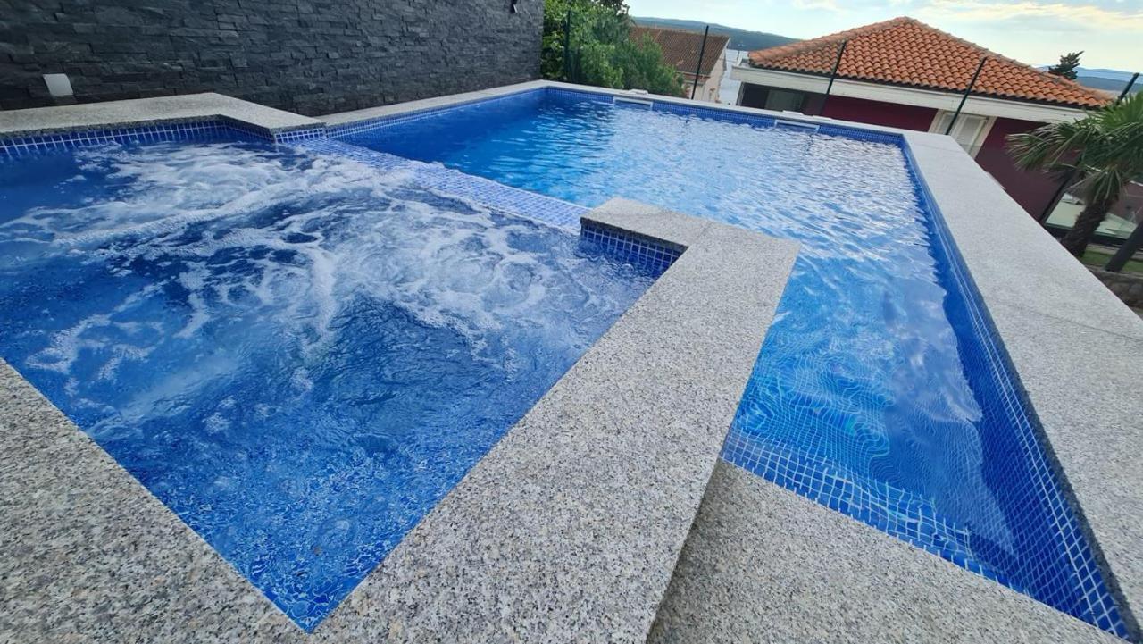 Apartments Blazevic, Heated Pool&Jacuzzi Dramalj Dış mekan fotoğraf