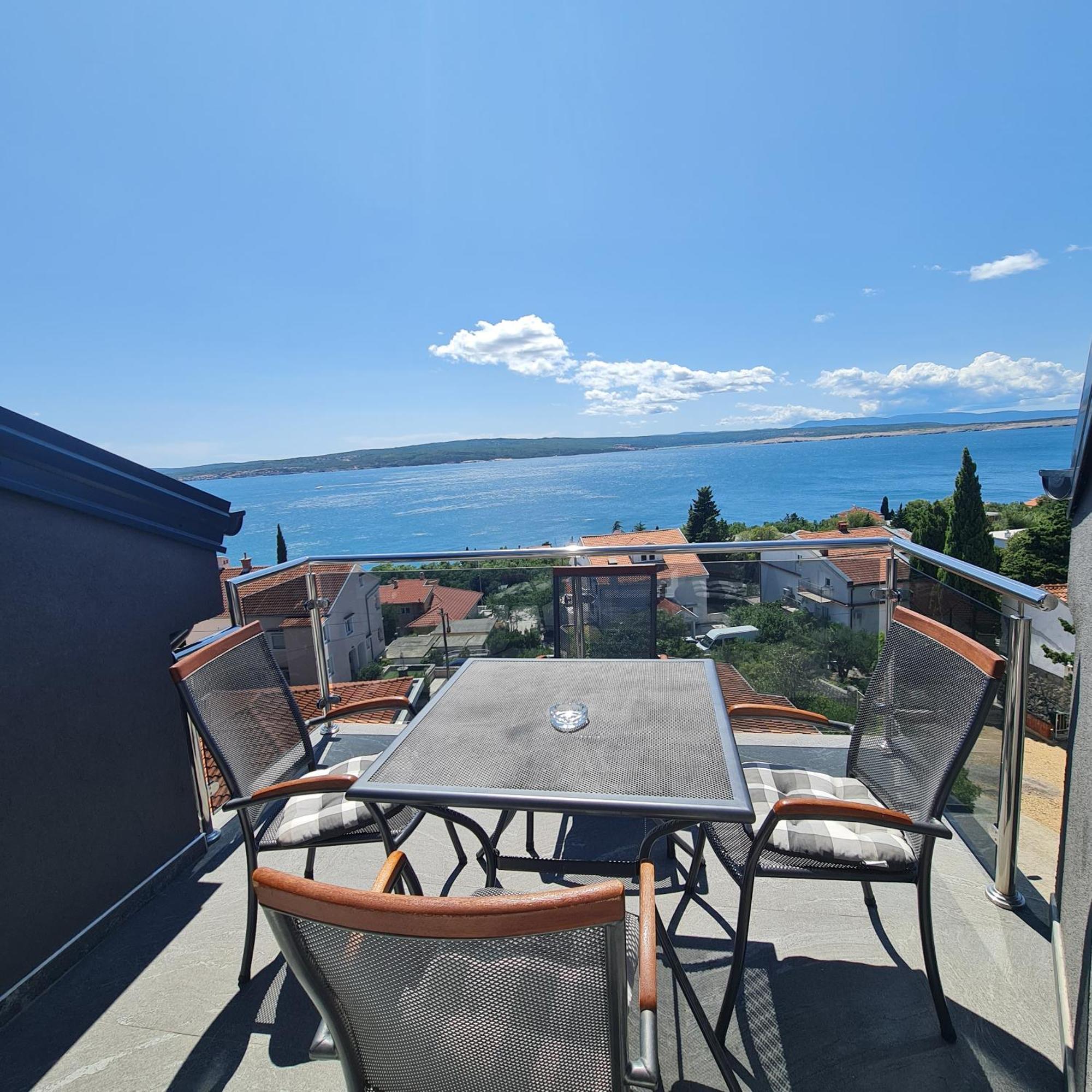 Apartments Blazevic, Heated Pool&Jacuzzi Dramalj Dış mekan fotoğraf