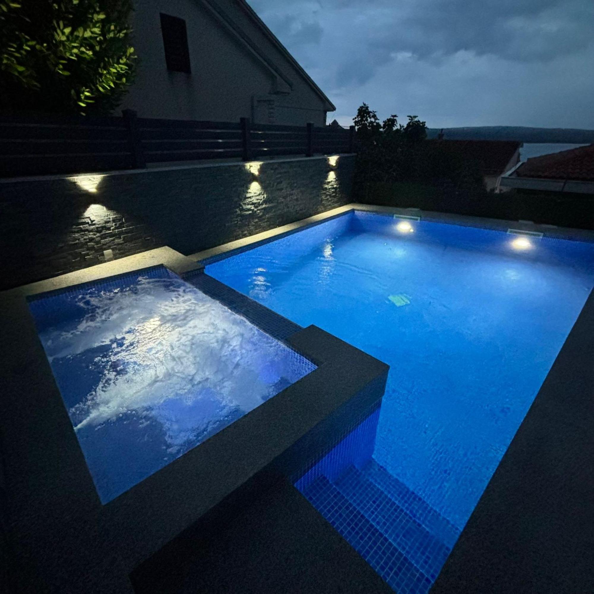 Apartments Blazevic, Heated Pool&Jacuzzi Dramalj Dış mekan fotoğraf