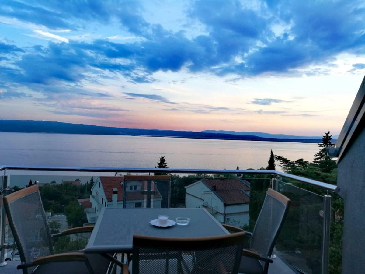 Apartments Blazevic, Heated Pool&Jacuzzi Dramalj Dış mekan fotoğraf