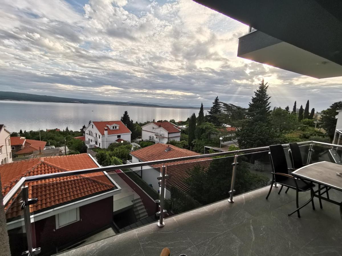 Apartments Blazevic, Heated Pool&Jacuzzi Dramalj Dış mekan fotoğraf